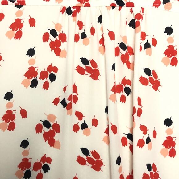 Ann Taylor LOFT Mixed Media Floral Back Sweater - Picture 6 of 9